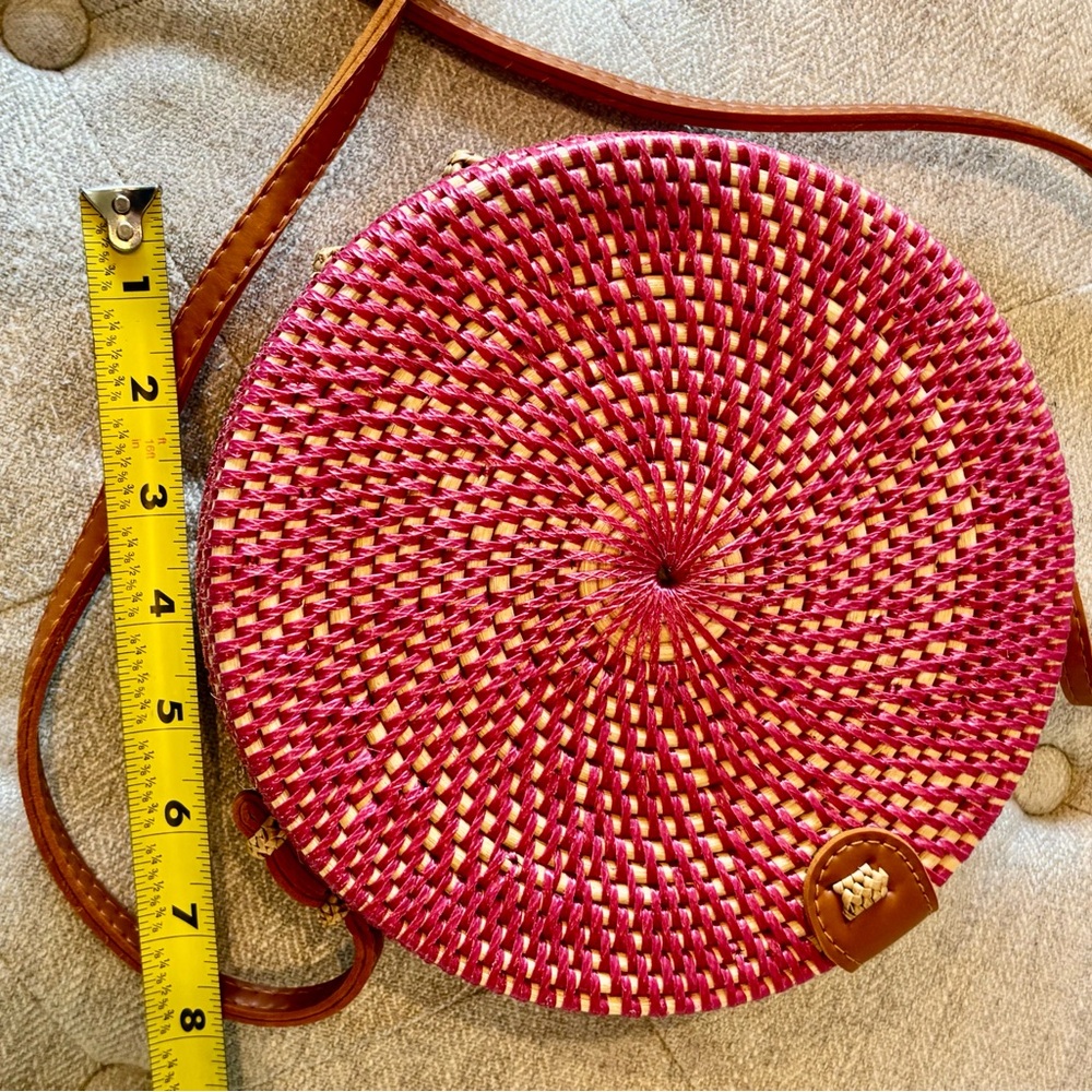 Summer Pink Round Rattan Bamboo Sustainable Textile Crossbody Bag - Picture 10 of 13